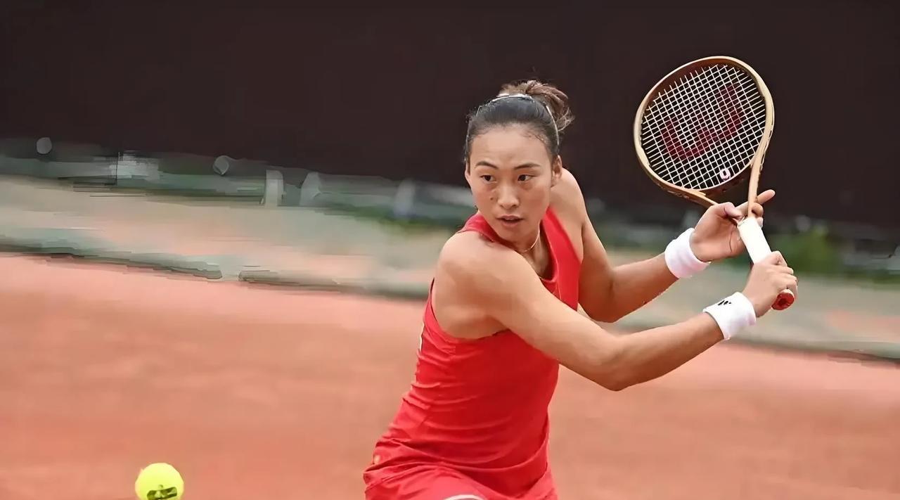 罗马真的是郑钦文的福地吗北京时间5月7日，2025年WTA1000罗马站拉开帷