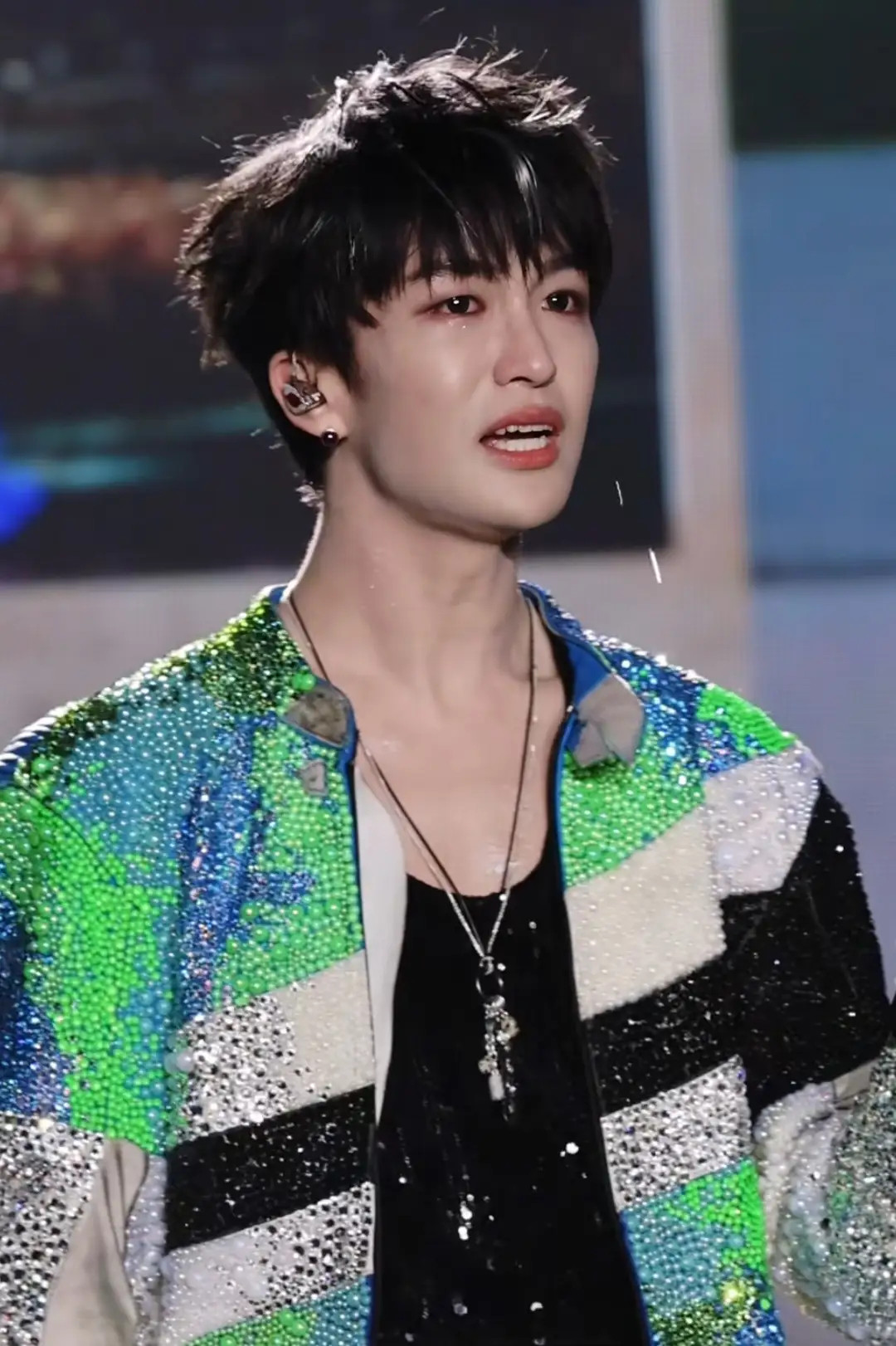 黄子弘凡究竟动了谁的蛋糕？！已经确定可以登上春晚舞台的他，却在临近除夕的关键时刻