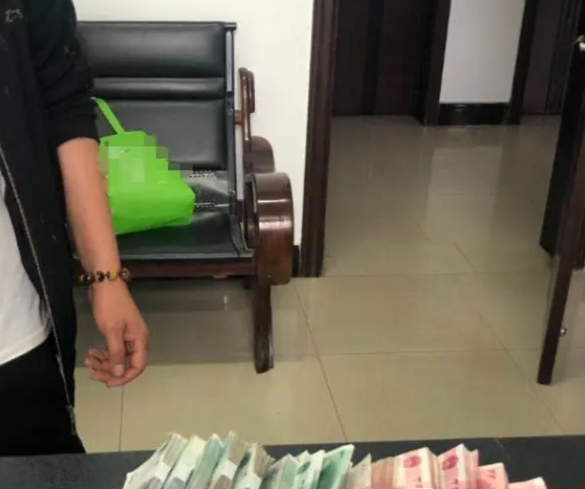 北京，徐某好心借给朋友宋某40万，口头约定月利率6%。两年间宋某陆续还款432