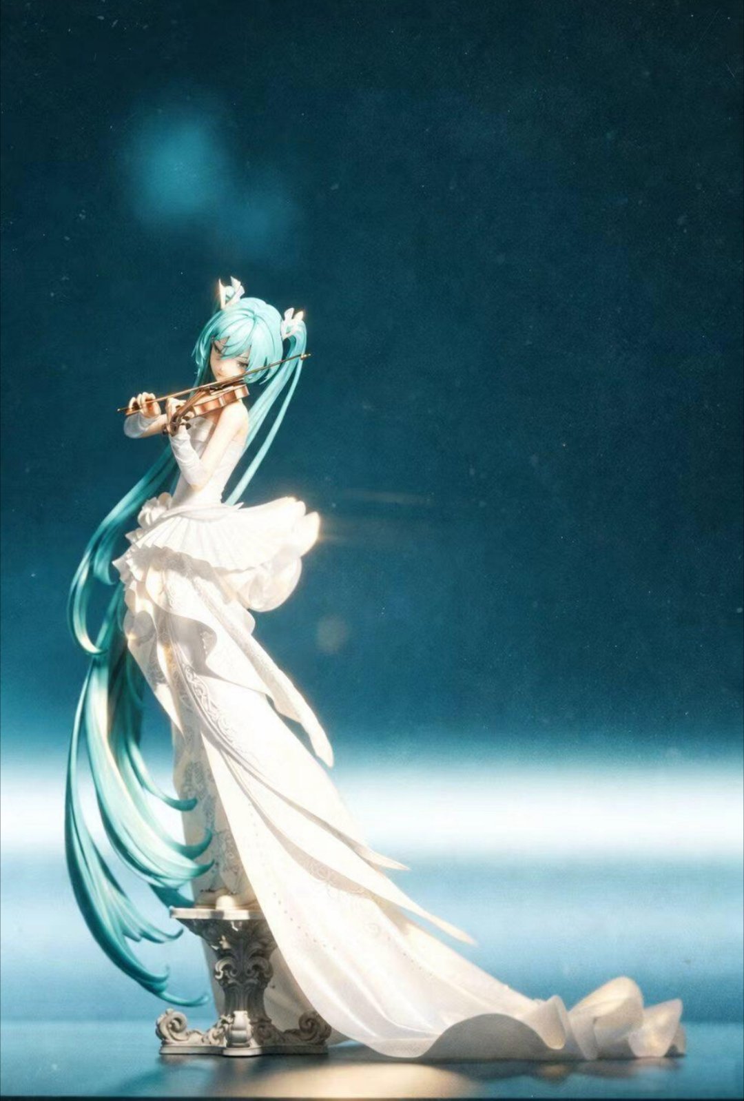 初音未来手办模玩初音·独奏手办雕像1380这个好美啊啊啊啊又是想成