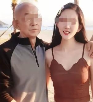 海南三亚，一个60多老头患癌症晚期，把自己的所有财产共3亿多元，全部送给比自己小