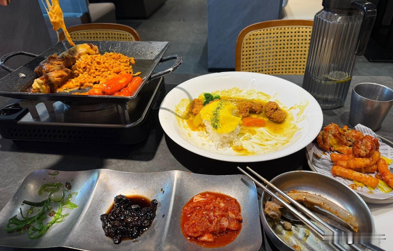 韩国没去过，但韩餐、韩男和棒球棍我都领教了！先是韩餐。说实话，真不怎么喜欢。