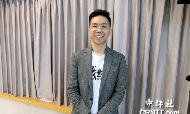 馆长上海直播流量创纪录，台名嘴：青鸟崩溃了，台湾民众有一口闷气需要抒发　　台湾