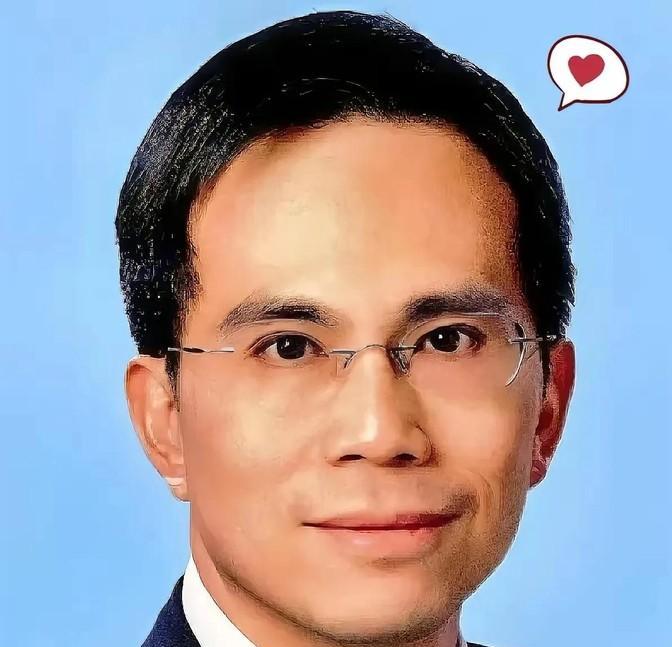 李泽钜落选，绝对是李氏家族清算开始的信号，这一切都因为港口交易事件！香港商界曾