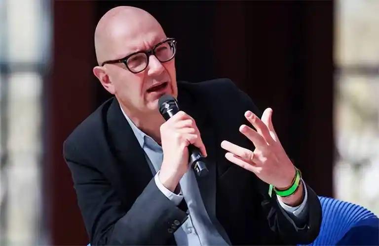 最微妙的盟友表态：法国同意护航，却把所有风险甩给美国。法国财政部长罗兰·