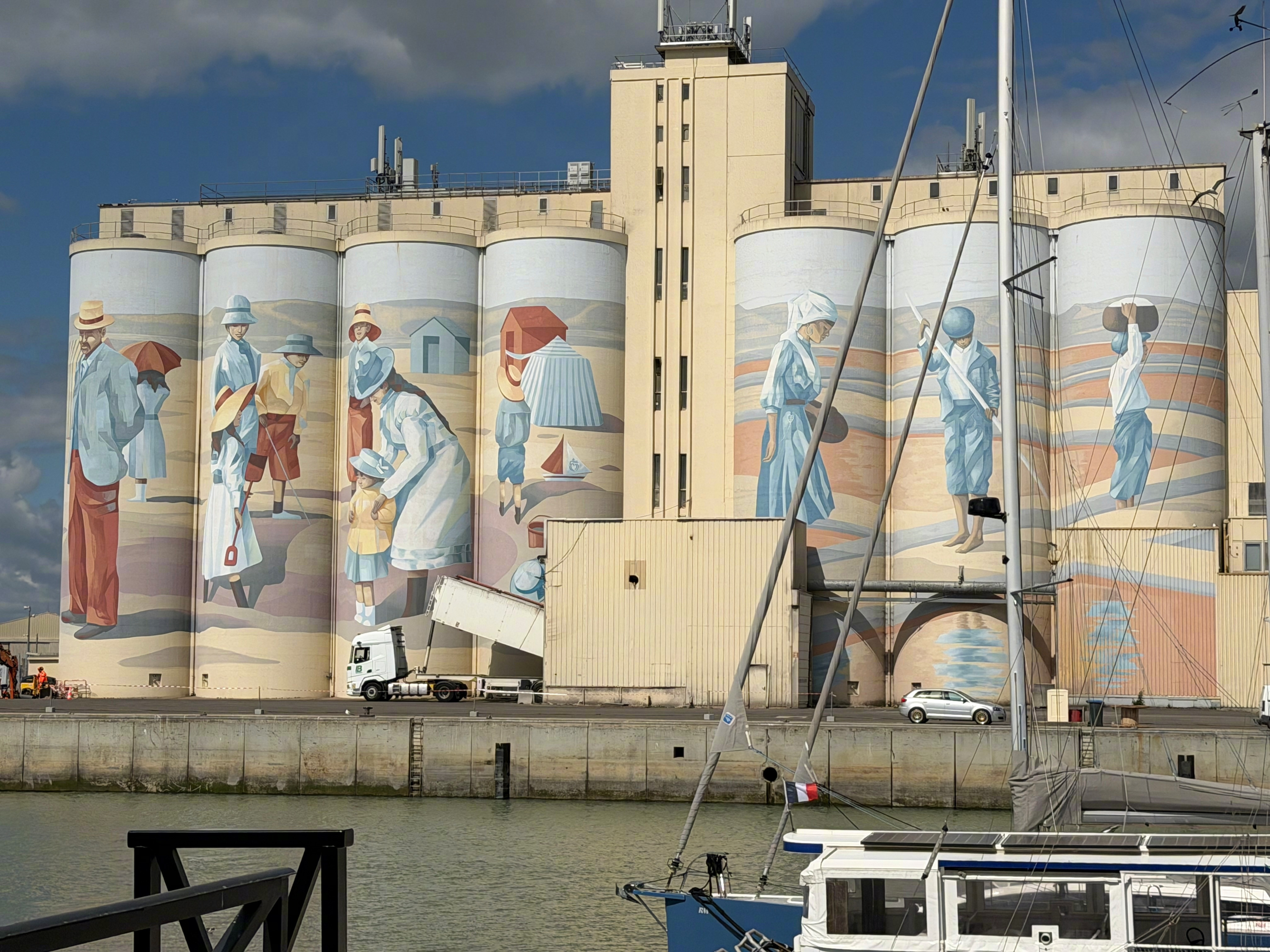 法国海边小镇，艺术气息……法国·LesSables-dOlonne