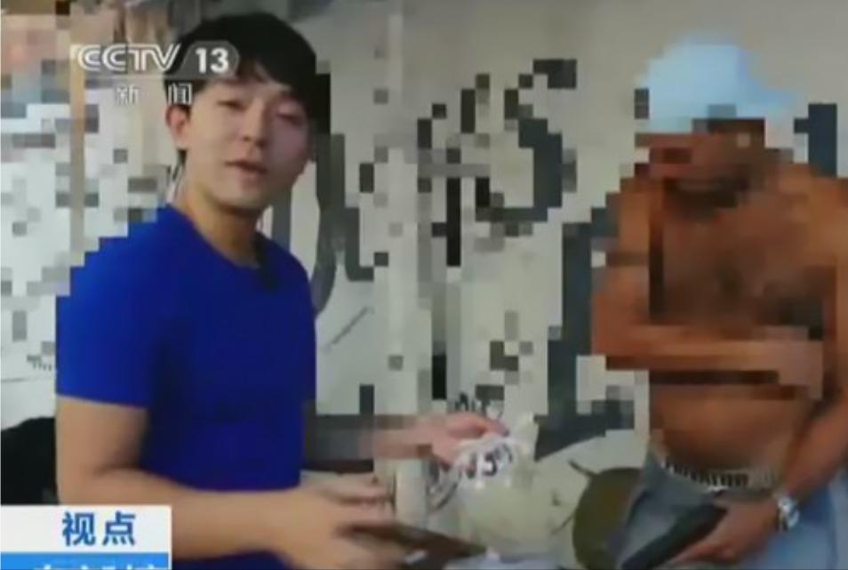 “枪口下的梦想”2012年，央视驻巴西记者刘骁骞的邮箱里收到一封巴西里约热内卢贩