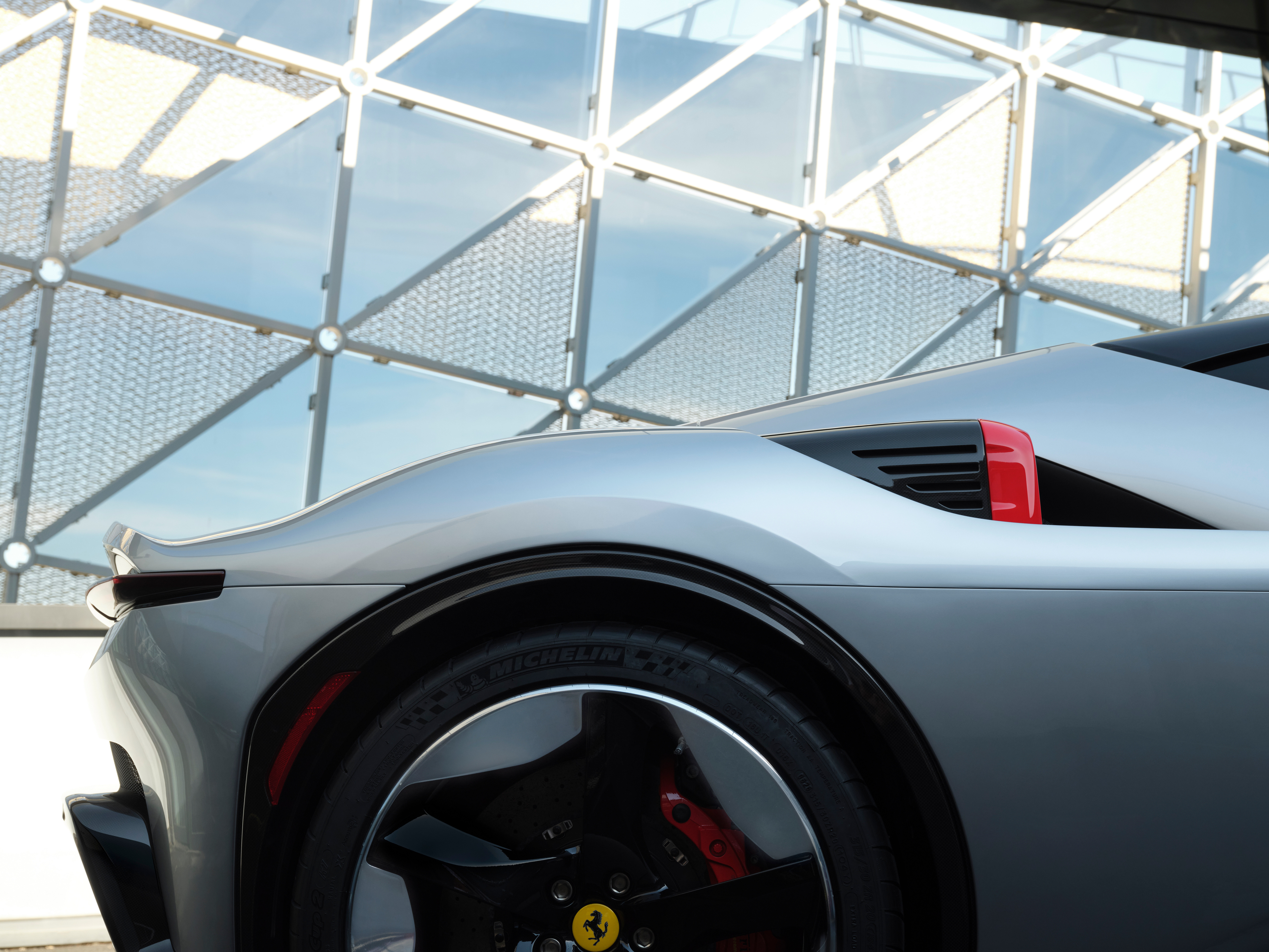 FerrariCZ26法拉利全方位的帅！分辨率：6000