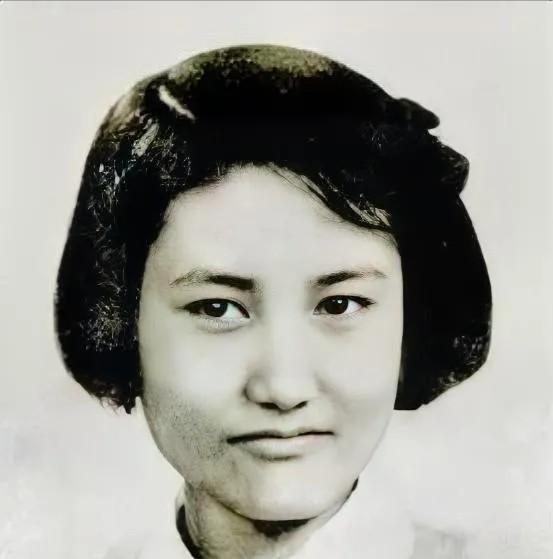 1975年4月4日，45岁的张志新在沈阳被执行死刑，她的罪名是“现行反革命”，从