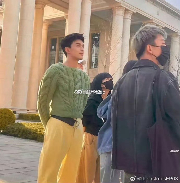 不怪那么多人喜欢他，真人巨帅