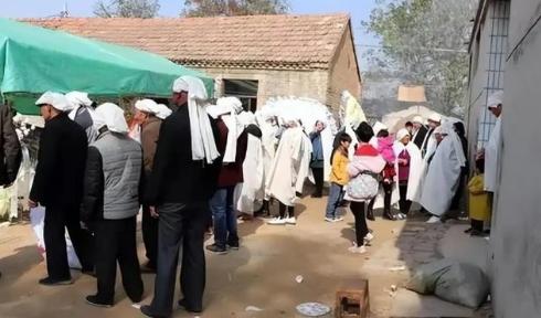 新的殡葬制度将于2026年3月30号执行，大概意思就是：一切从简，城