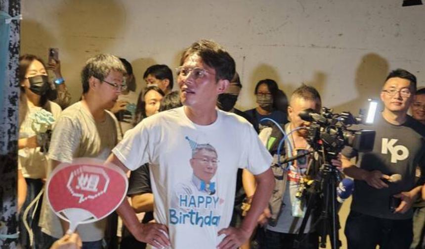 暗讽黄珊珊？黄国昌：柯文哲“相信错人”民众党主席黄国昌今晚（6日）在台北看守所