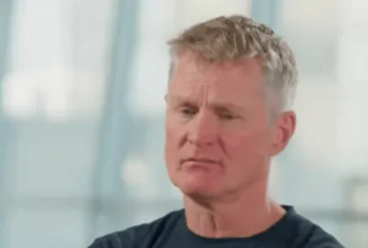 勇士主教练科尔接受了采访，谈到了勇士本赛季是否有机会夺冠。科尔表示：“我们的油