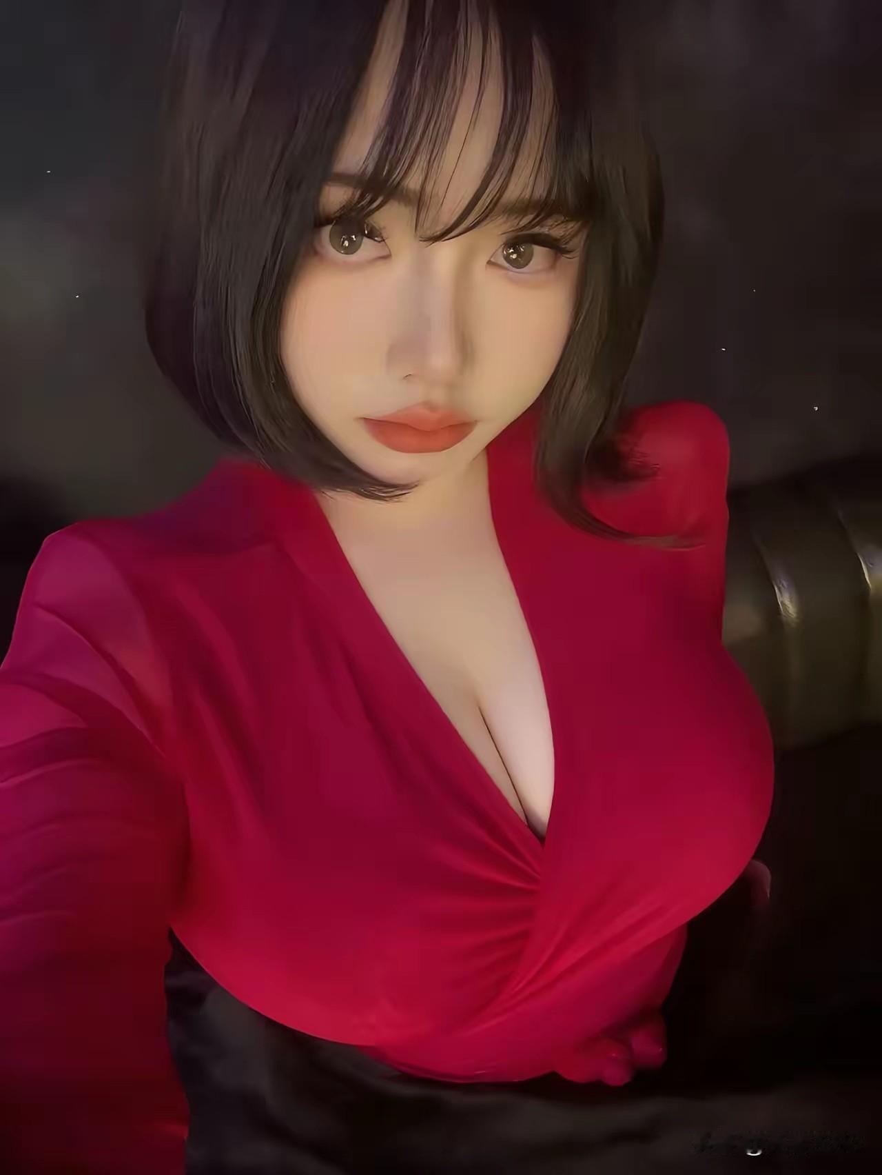 女人长的漂亮很有优势,有时可以改变命运。