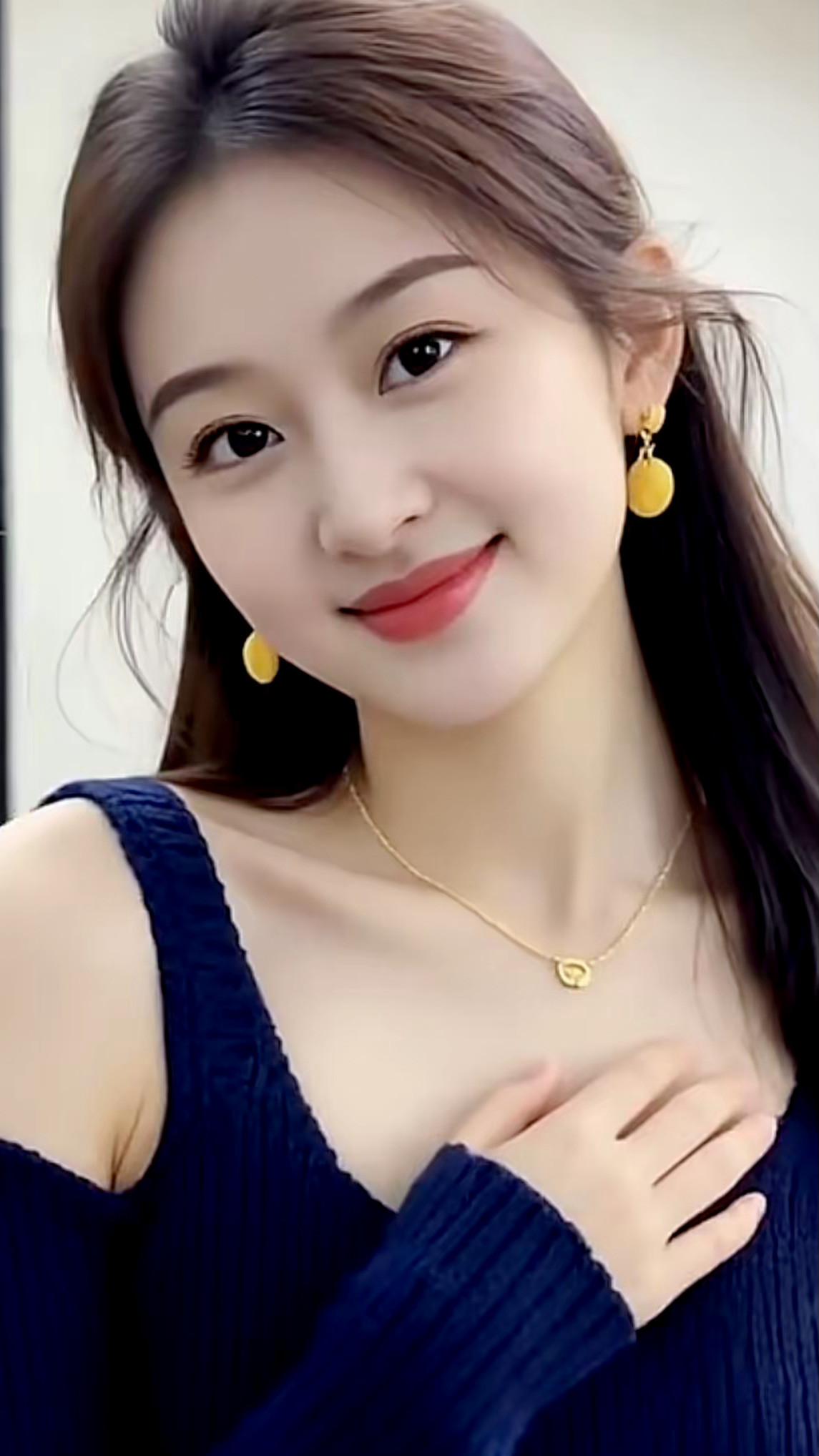 警句世界上没有完美的社会制度,但不能以此成为借口而胡作非为?!做人要遵纪守法，