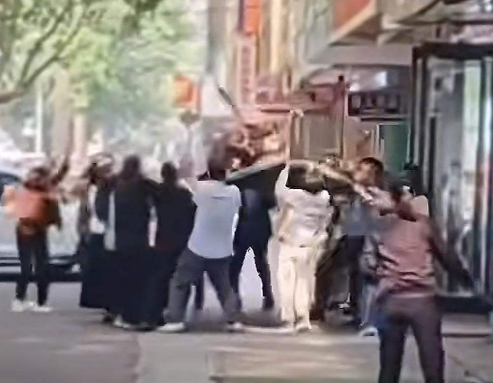 我觉得这事不能光河南人知道，其他地方的朋友也应该知道。5月27日在河南驻马店，一