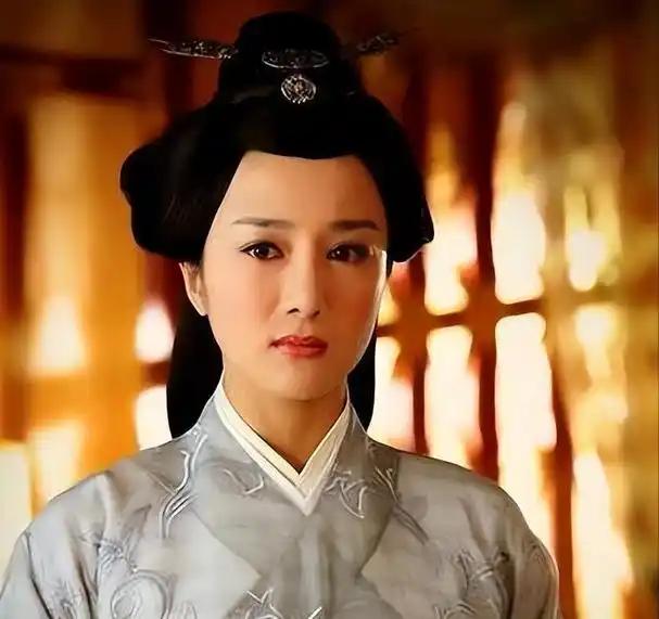 古代“白富美”主动嫁草根，生下四位皇帝，人称“九龙母”古代“白富美”主动嫁草根