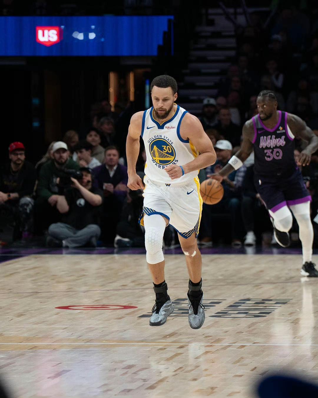 勇士111-85大胜森林狼，谈三件事！1、卡位战！赛前，森林狼27胜18负位居