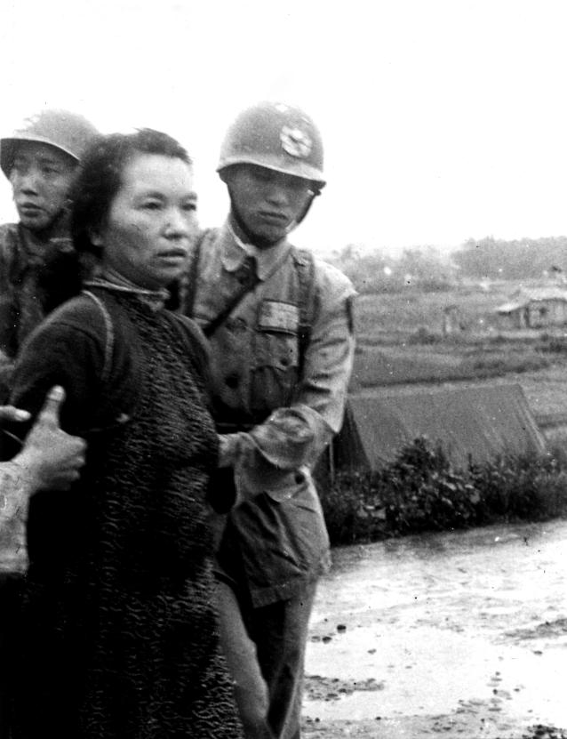 那天，提到继母朱枫，85岁的阿菊声音依旧冷硬：“我不想再提她。”一句话，让人心头