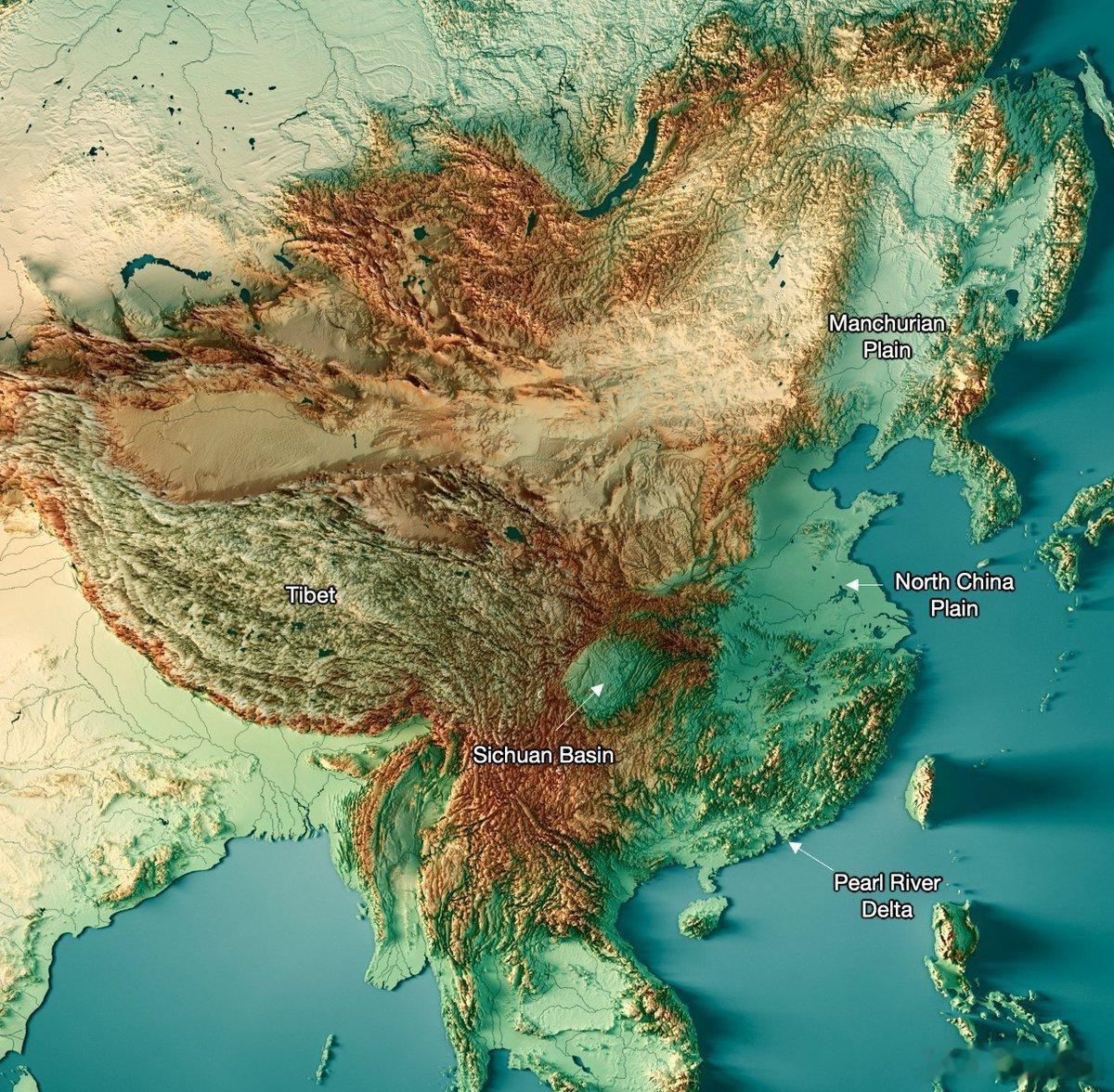 看看整个东亚的地形图，中华民族通过几千年不懈努力，开发了整个东亚地形最多样，土地