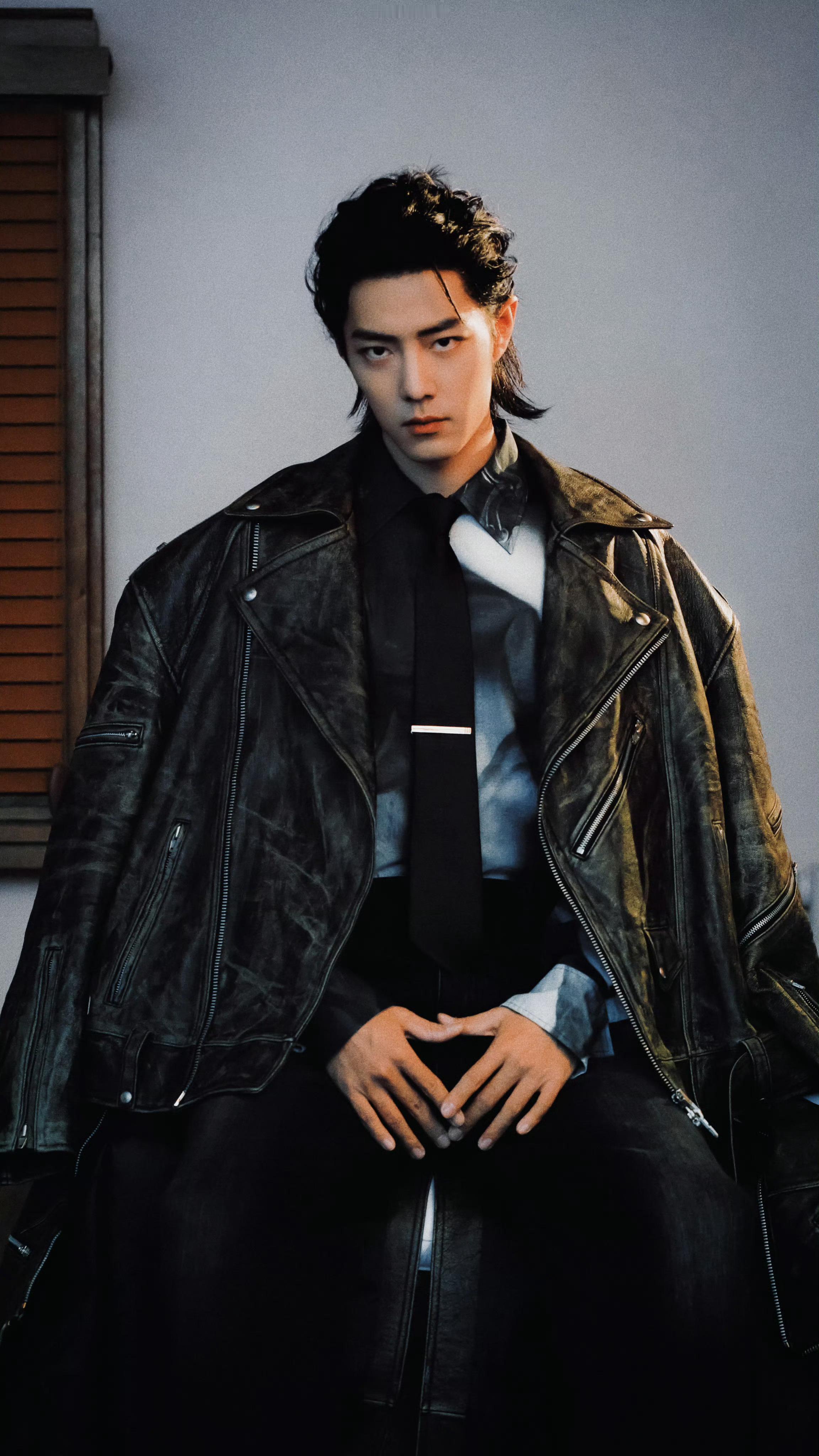 ——ʚ₁₀₀₅ɞ——喜欢你呀，就像一颗牛奶糖，从嘴角甜到心间。肖战帷幕拉开◎微