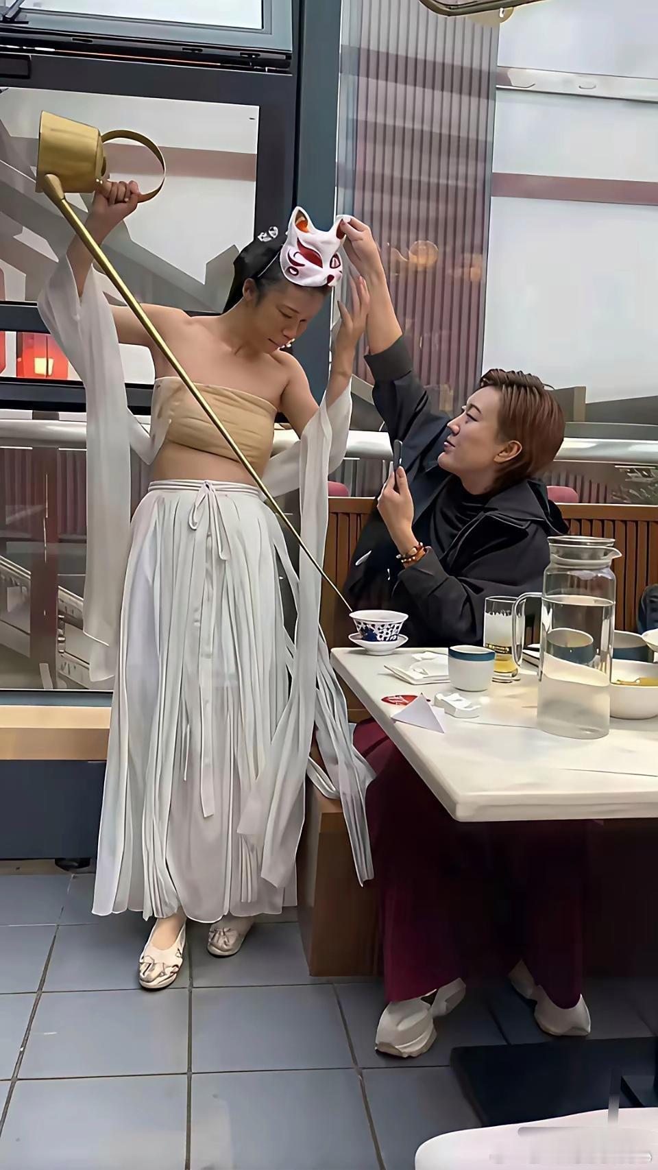 这下好了，谁让你动手的