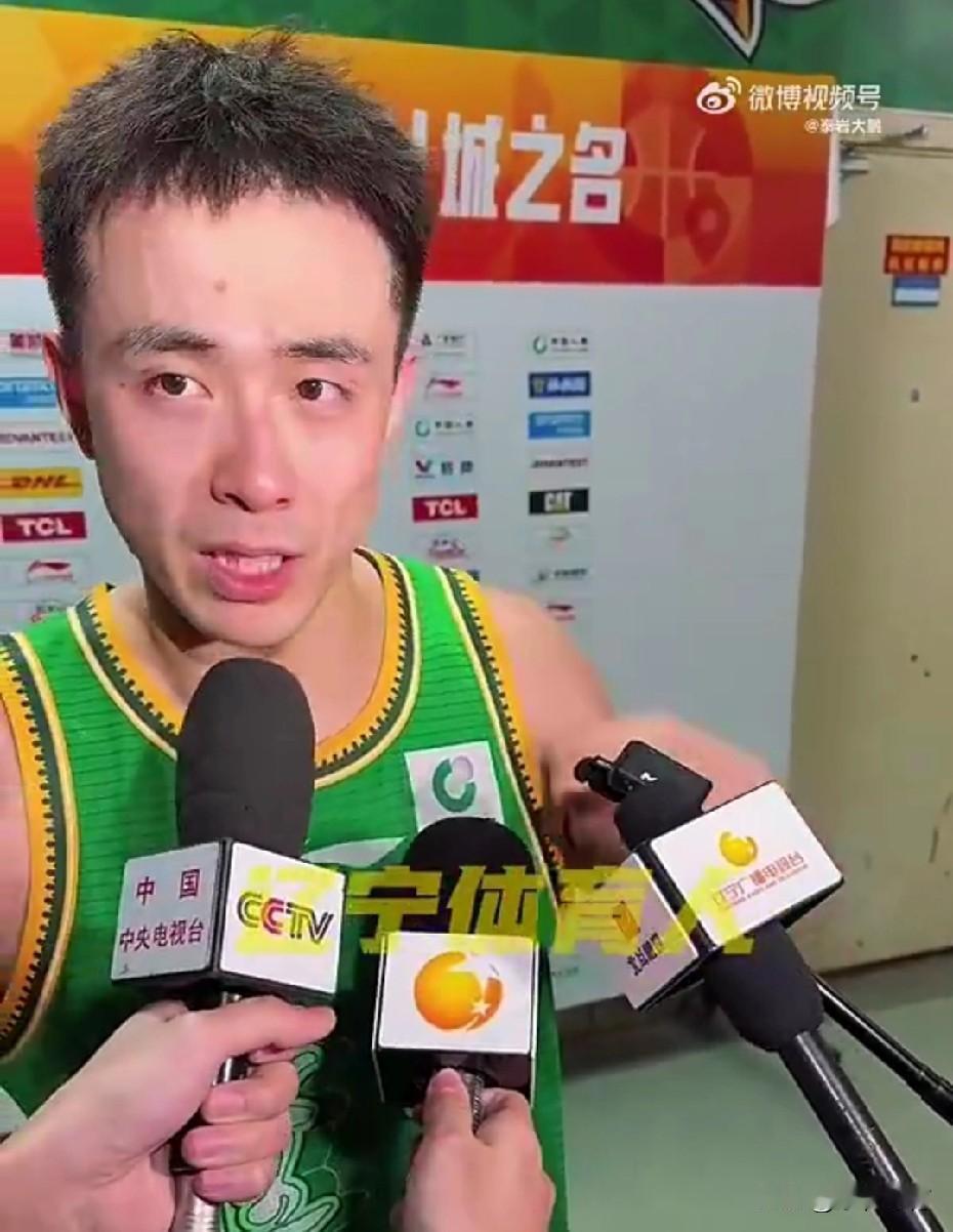 CBA各队作用大于外援的国产球员。1、广东队——徐杰球队头号核心，比外援还要