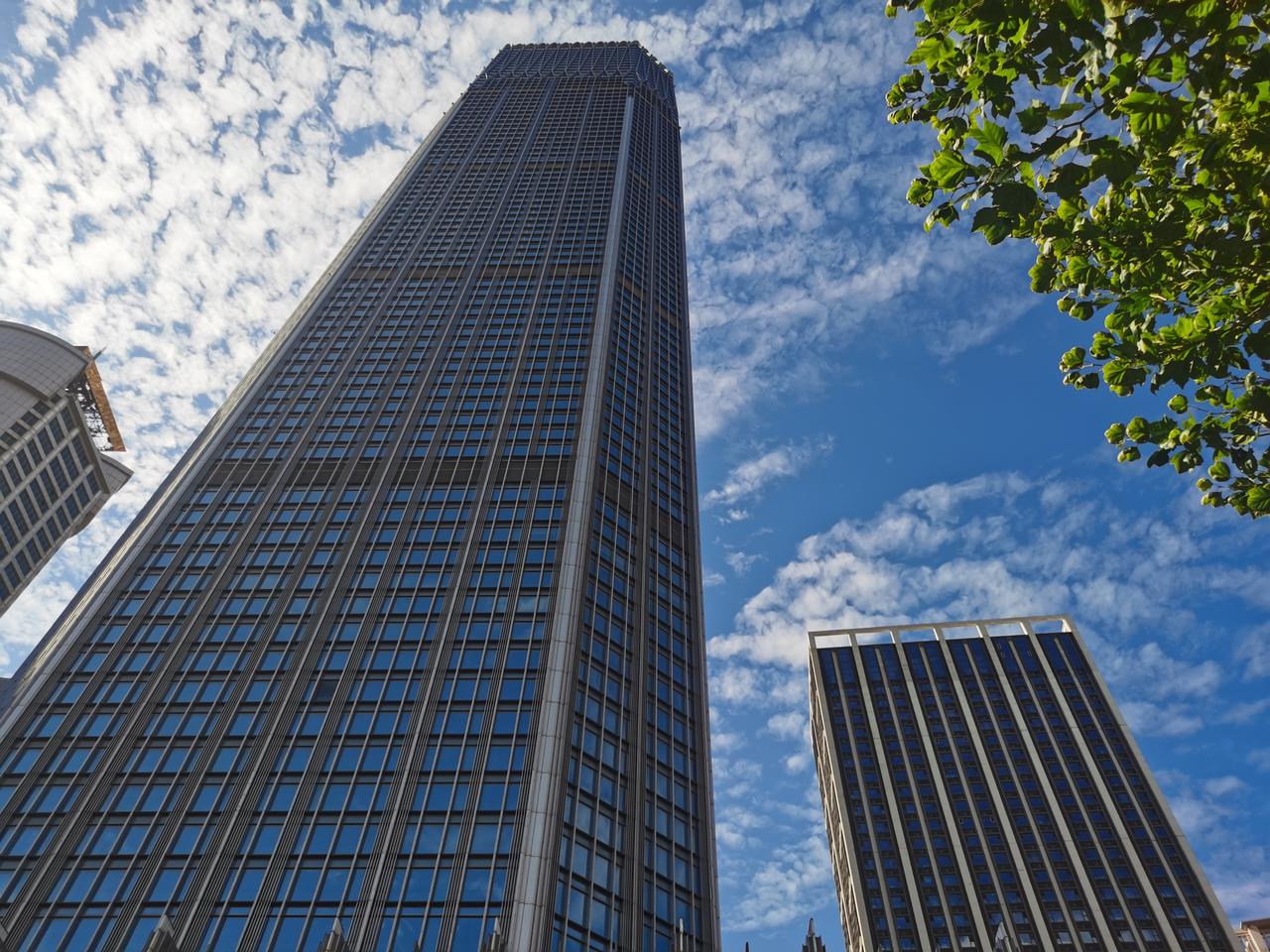 年轻人，你为什么不结婚？朋友的儿子38岁了，还不找对象结婚。我问“为什么不结