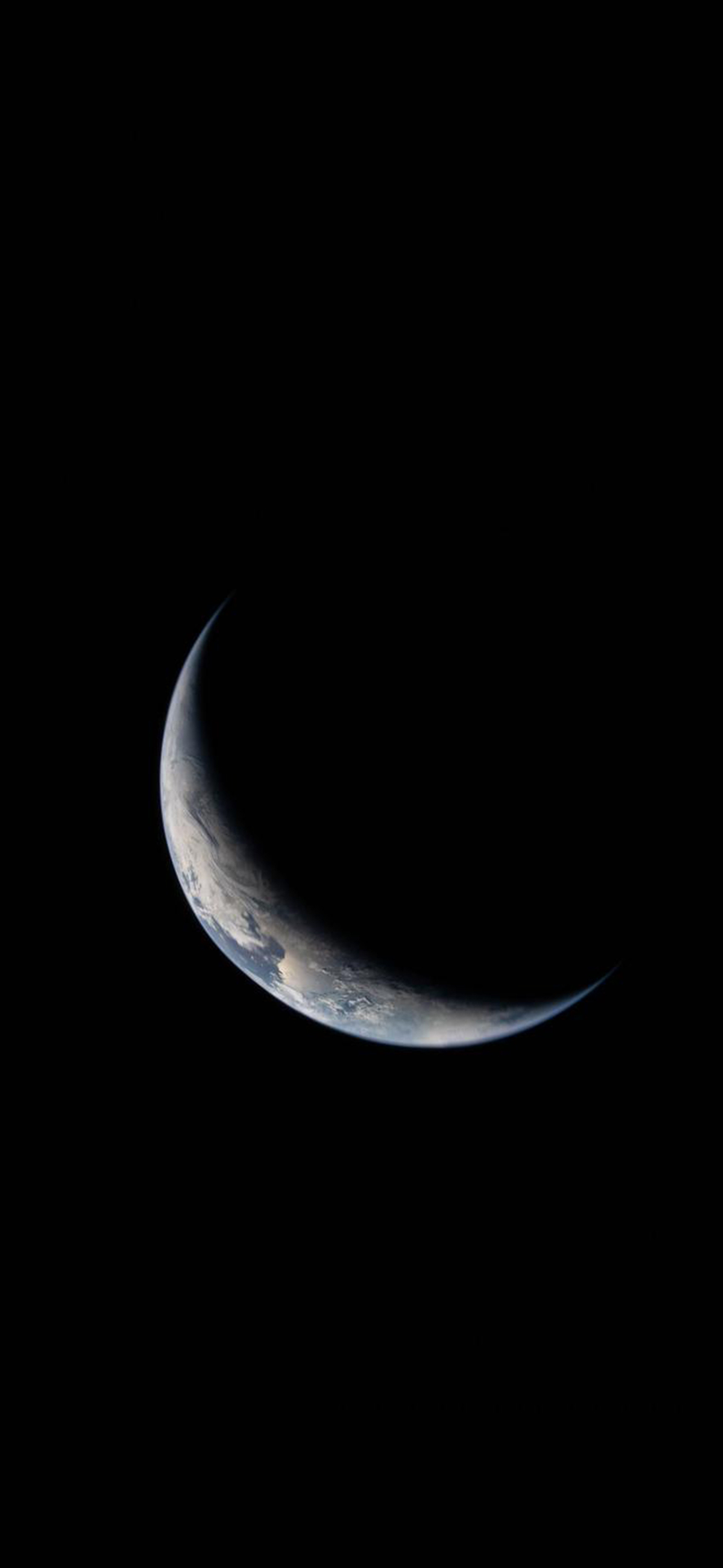 莱分享今日iPhone壁纸分享TheBeautifulEarth，by