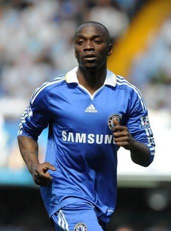 加图索，马克莱莱和基恩这三人究竟谁的防守能力更强一些？加图索拥有2次欧冠、1