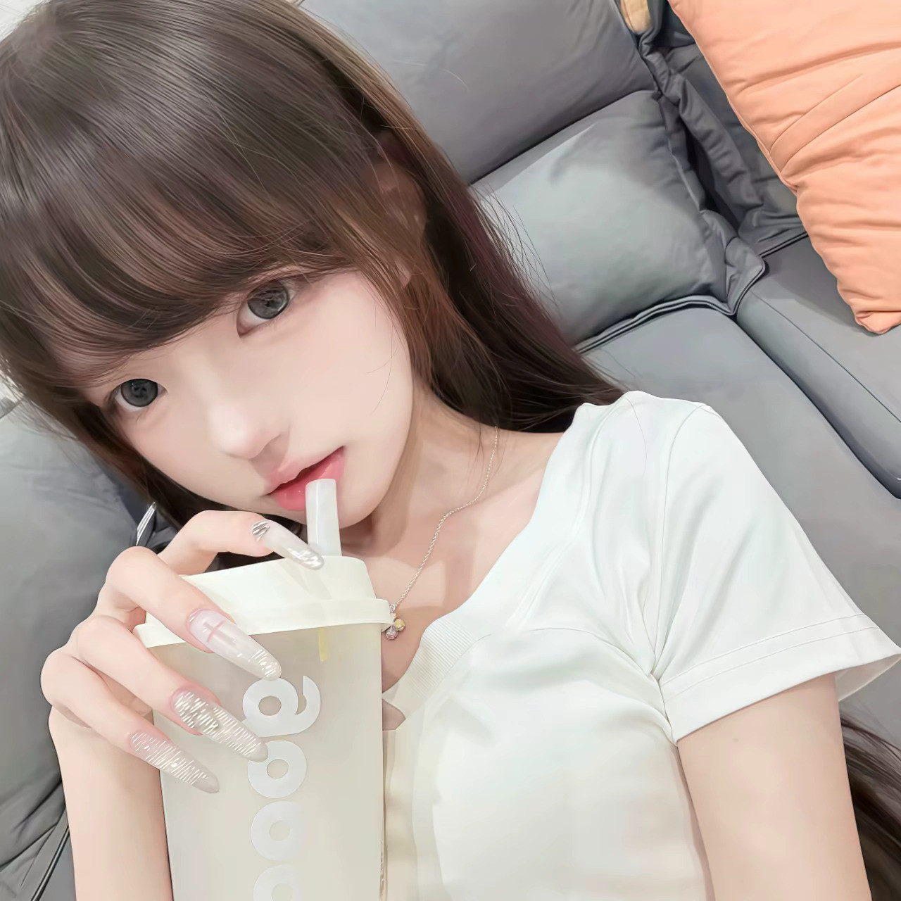 𝙒𝙚𝘾𝙝𝙖𝙩高清女生头像ins风｜氛围感｜女头｜高清︱图源网二