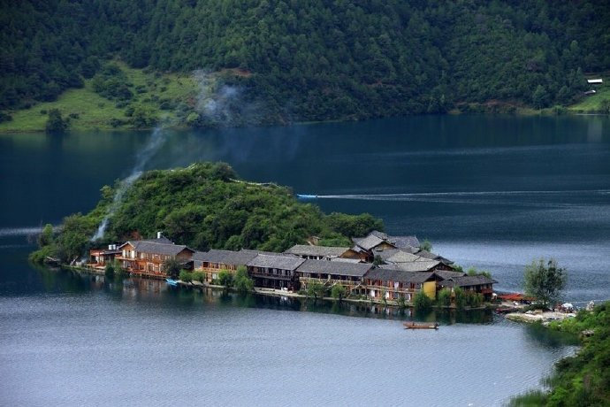 泸沽湖·里格岛，一个可以让你心安静下来的地方。​​​​