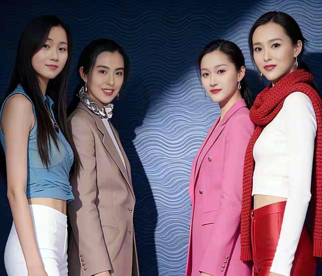 四大美女除了王祖贤而外，其余三人我一个都不认识！并且这几人好像不是真人照，为什