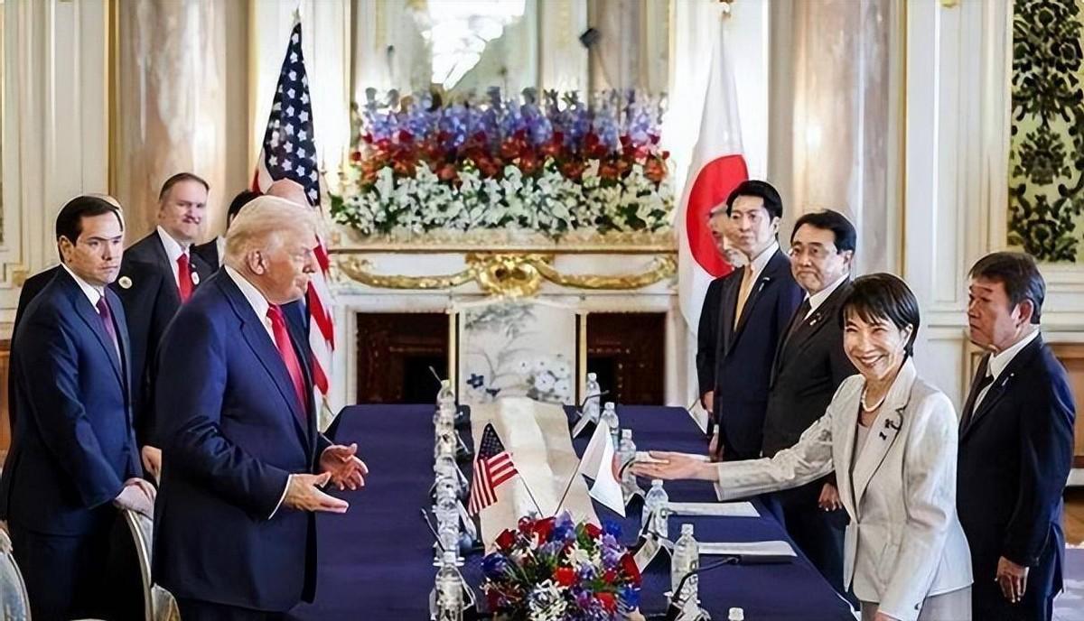 美国做出的最大的贡献就是成功压制住日本！没有让这个国家成为超级大国，要知道，当时