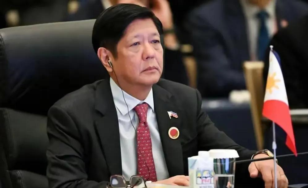 菲律宾在南海的态度正在发生微妙变化，有“示弱、碰瓷”到现在的“主动出击”，菲律
