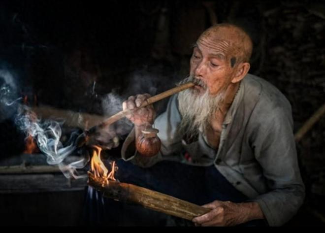老祖宗留下的10条“识人术”：1.喜欢独处的人，不是孤僻，是内心强大。他不