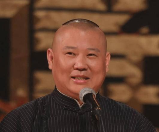 2008年，德云社的创始元老徐德亮大骂郭德纲分红不均：“一场商演，你拿40多万，