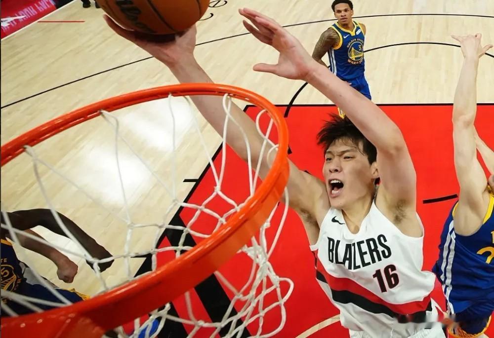 苏群在2026年10月10日透露的消息，明年NBA中国赛的对阵双方预计是波特兰开