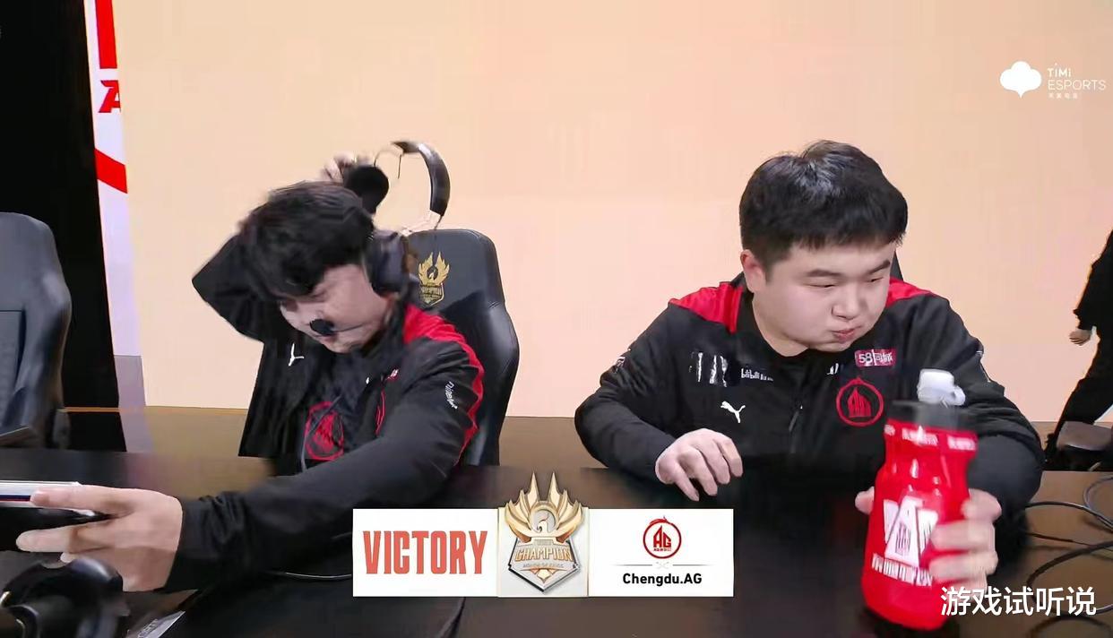 AG横扫EDG.M, 豪取8连胜! 对KSG以德报怨, 给了KSG和TTG晋级机会