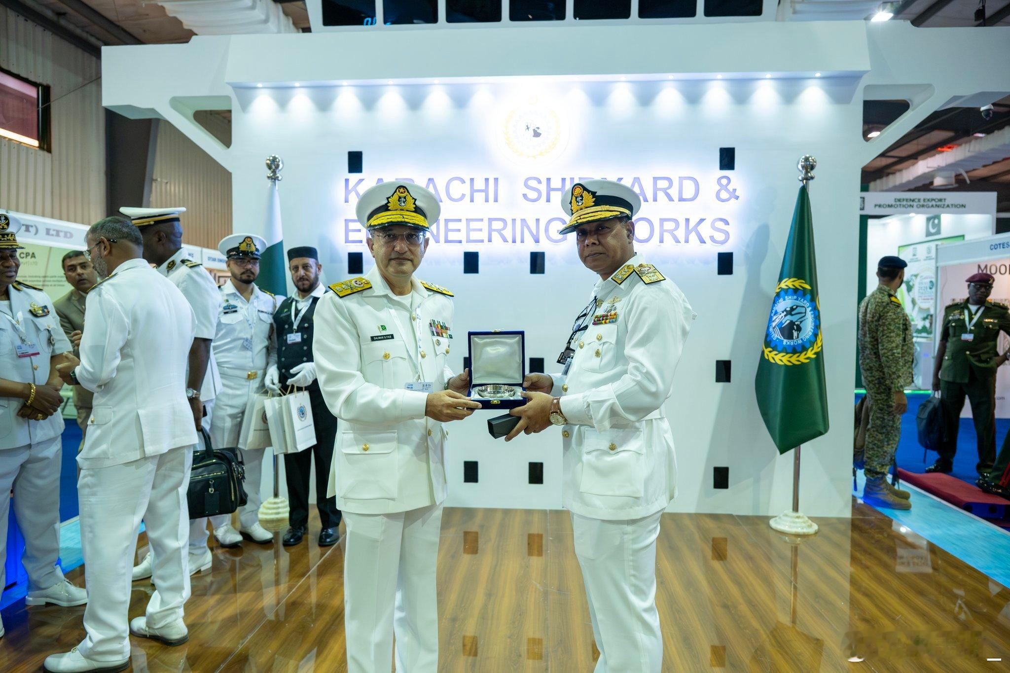 孟加拉国海军代表团参加在巴基斯坦举行的巴基斯坦国际海事博览会（PIMEC-202