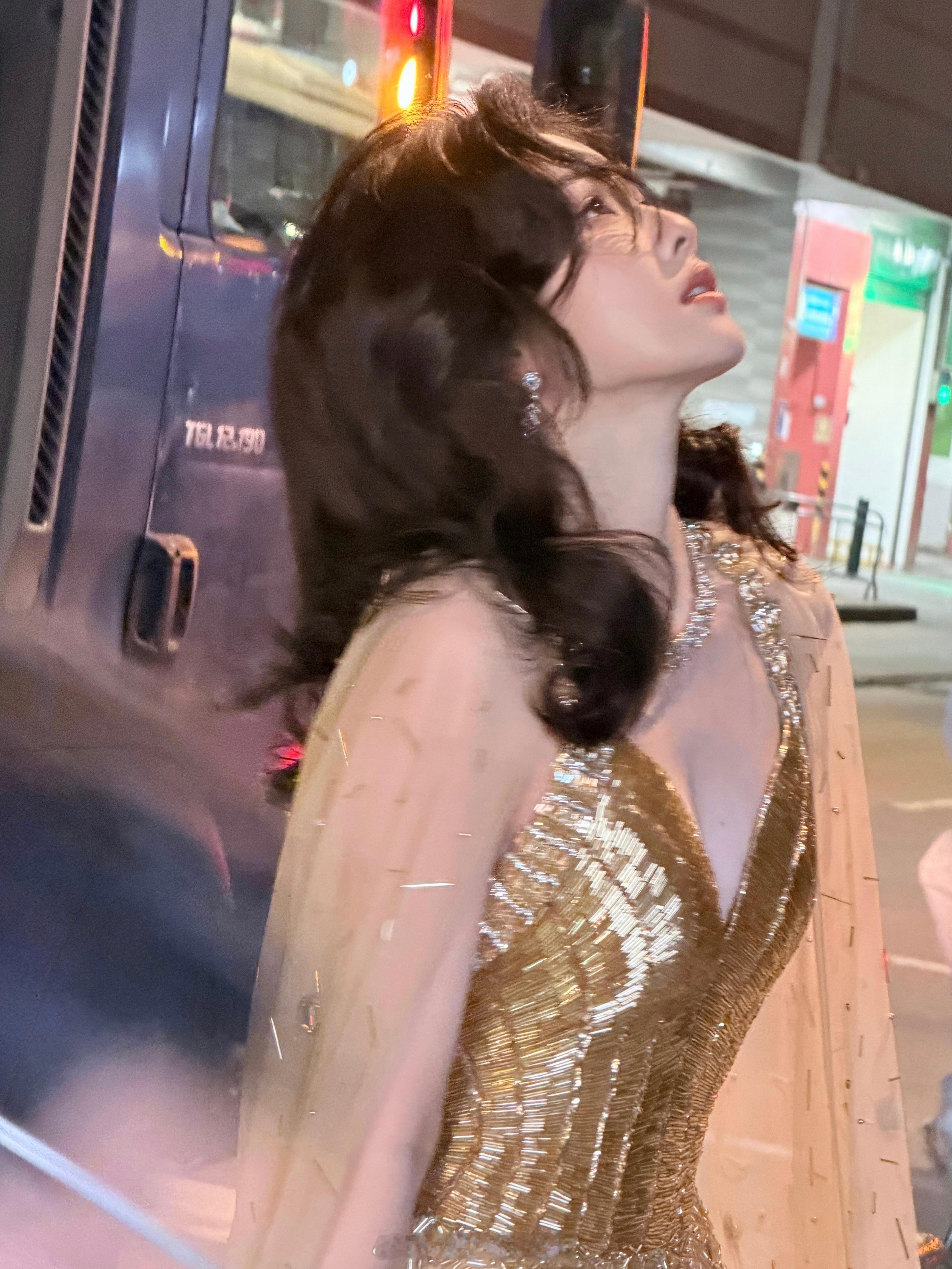 曾舜晞欠白鹿一张图白鹿尖叫之夜智指唯一破亿女星，智搜指数破两亿了