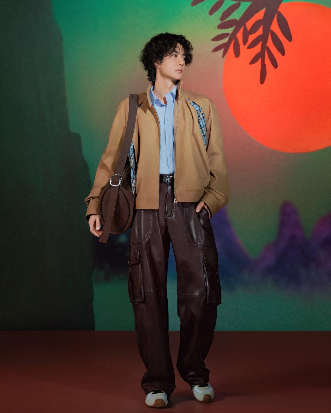 王一博xLoewe新春系列广告大片释出，超绝时尚表现力轻松拿捏，时尚王者名