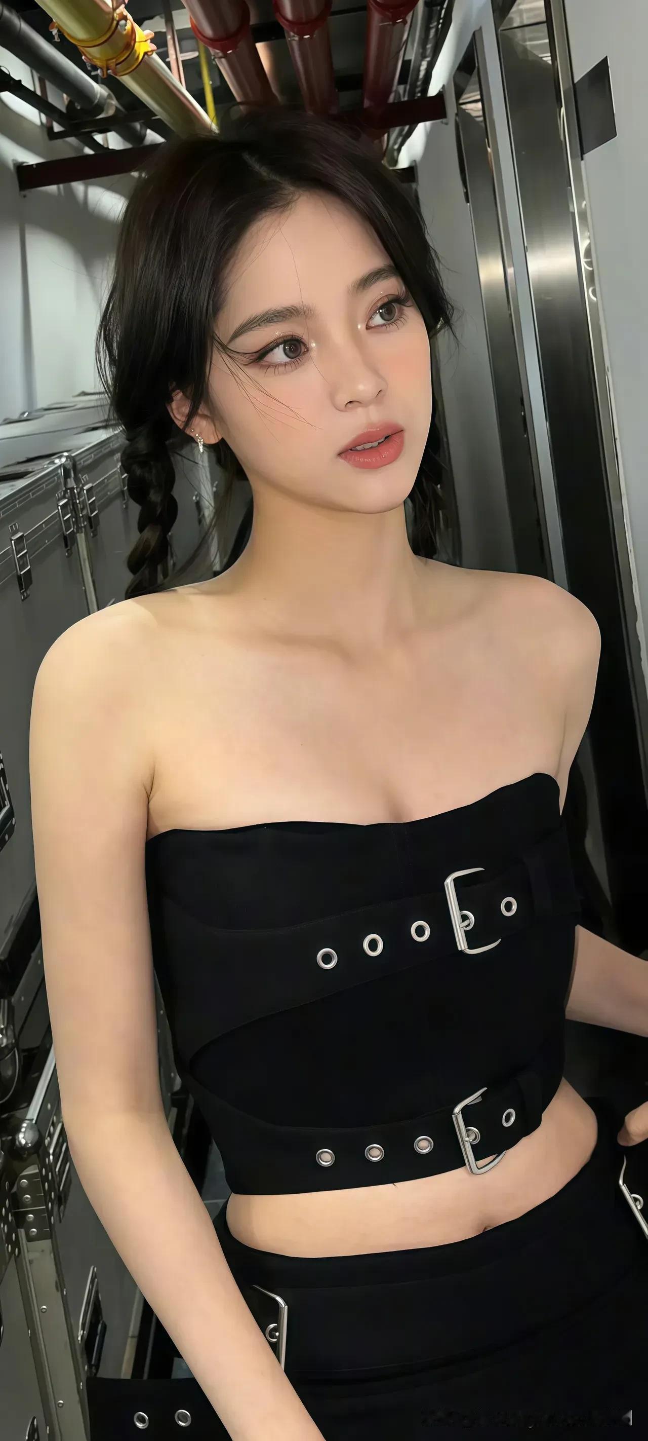 欧阳娜娜佟丽娅美女气质好