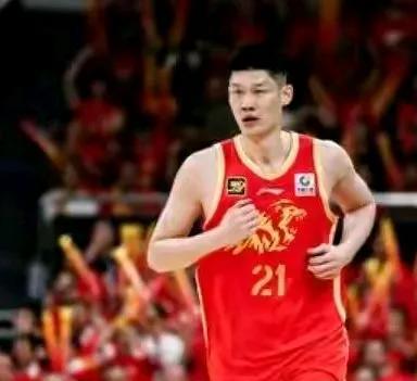 总决赛G2，广厦能击败北京，主要赢在以下八个方面：一，广厦赢在篮板上，广厦太拼