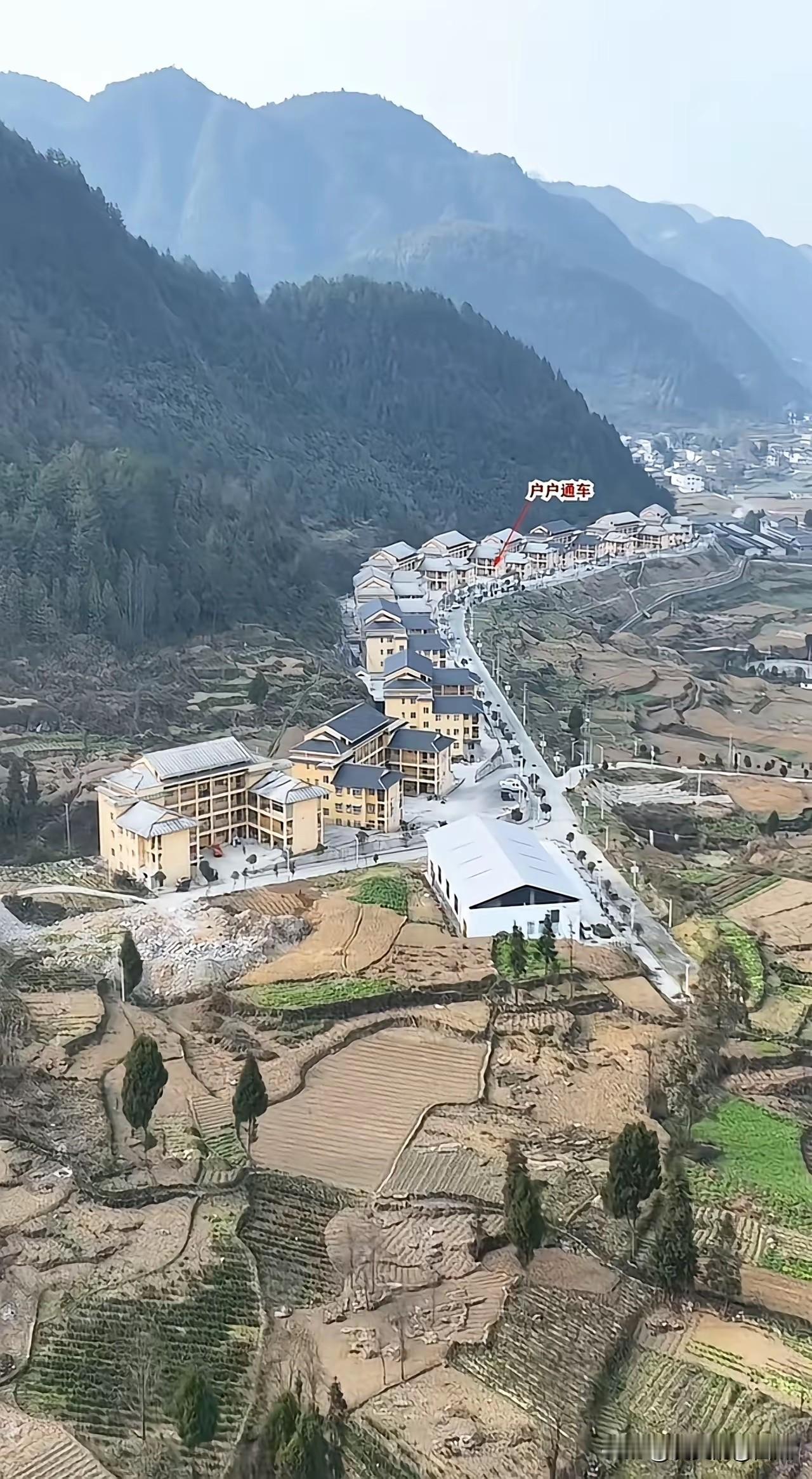 这样的环境，估计给再多钱，也不舍得搬走吧！