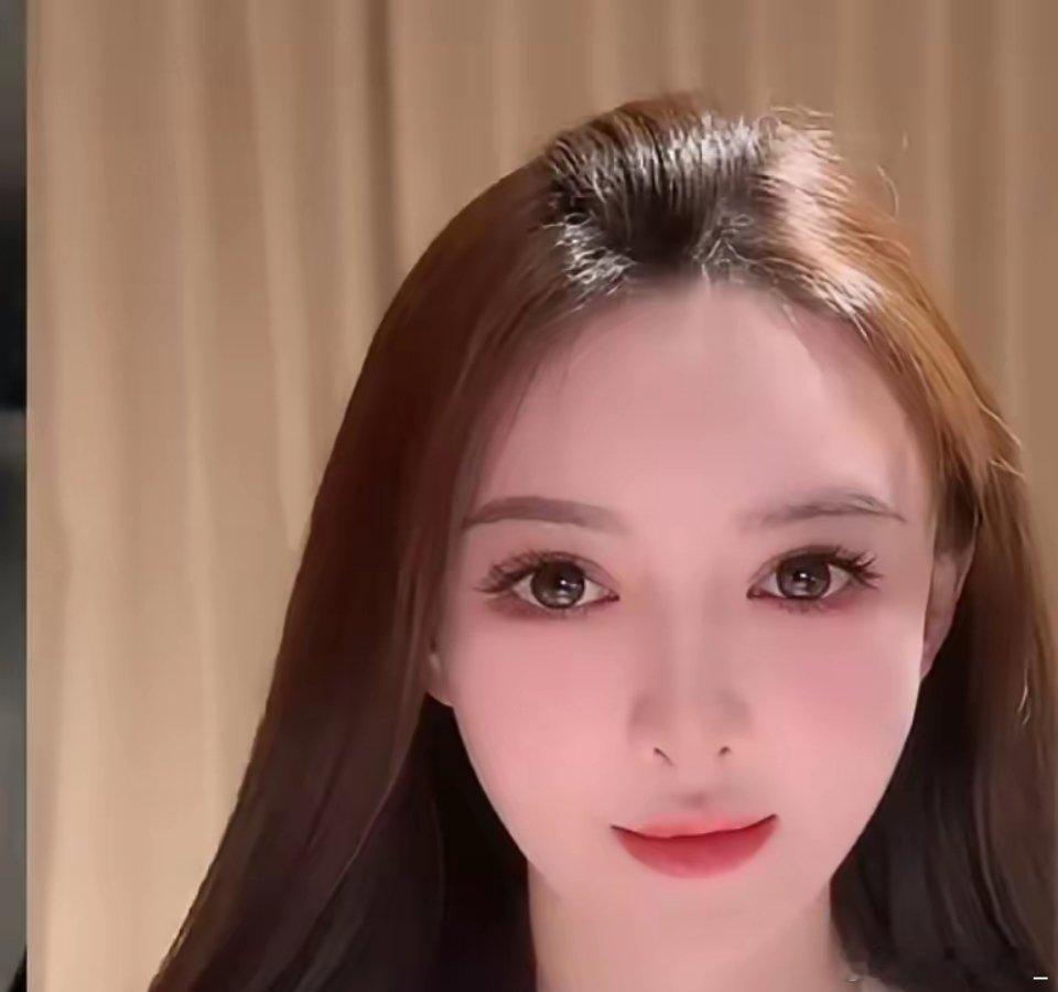 叶柯复出直播带货，妖怪发声！​妖怪说:“叶柯直播了，在线人数飙升到了10万＋，本