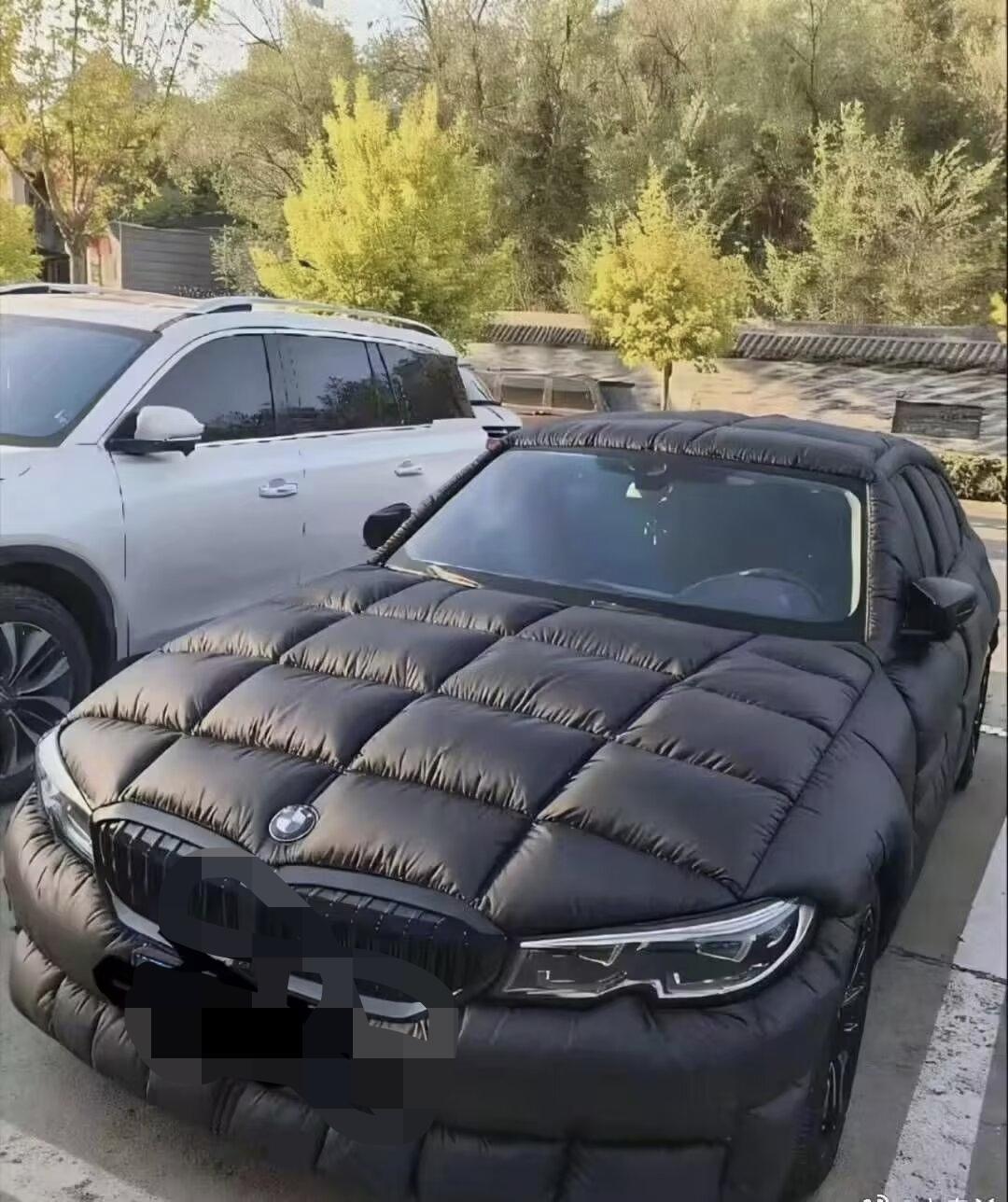 这哥们儿真爱车啊，自己都舍不得买，倒先安排上了。