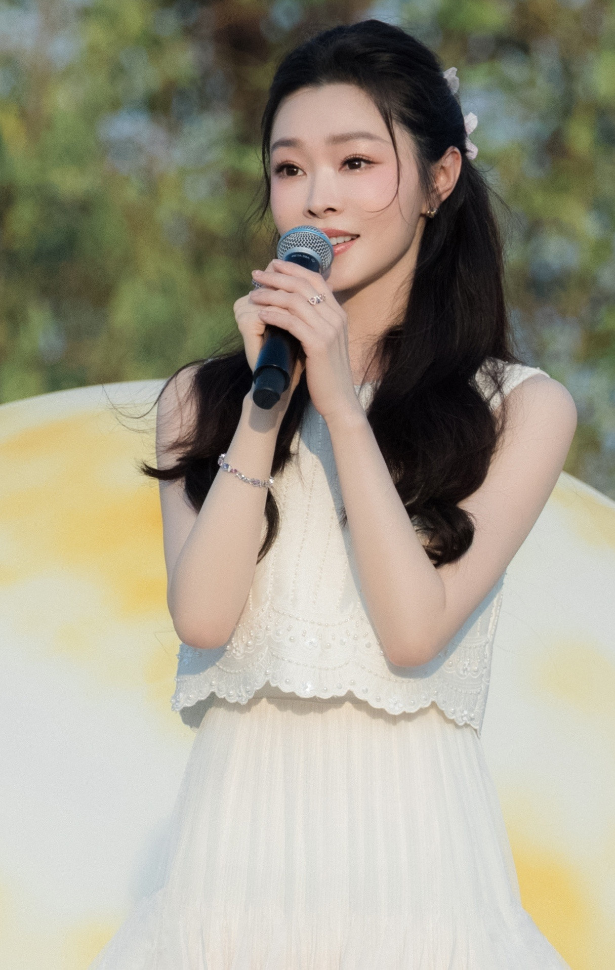 宋轶在复制粘贴的时代，你是手写的诗