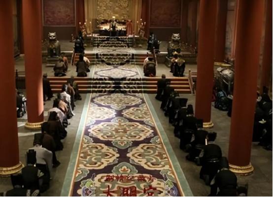 以前没懂为什么总是改朝换代，古人为什么不长教训！后来才知道，原来历史多次证明，不