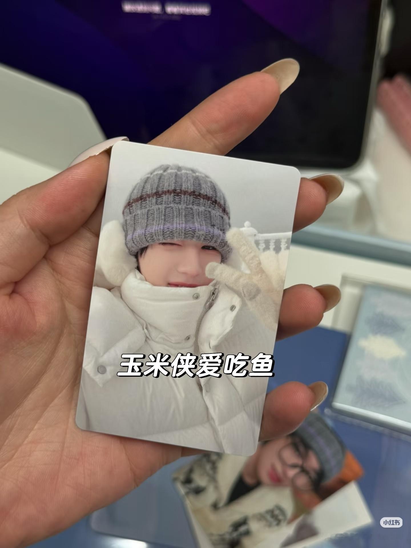 隐藏是萌妹…